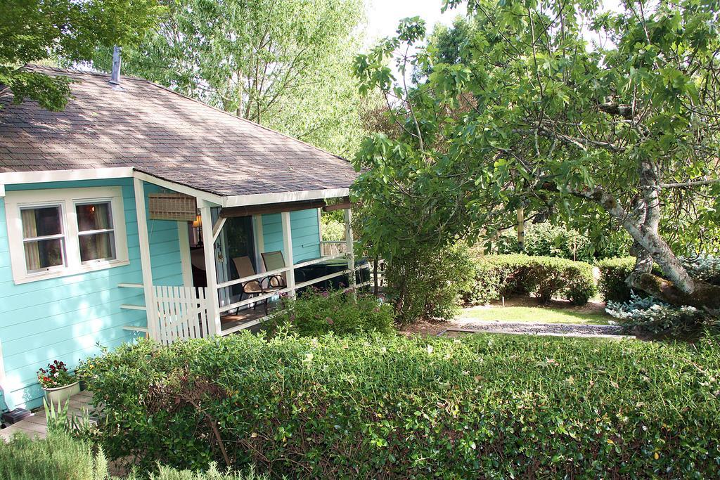 Case Ranch Inn Bed And Breakfast Forestville Room photo